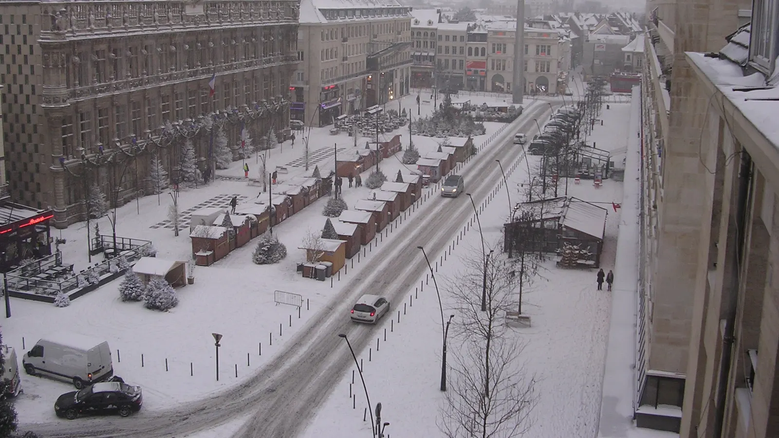 La place d'Armes à Valenciennes